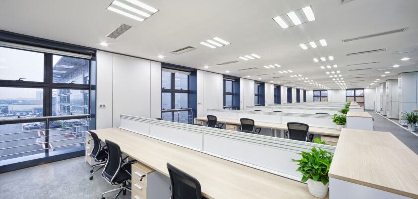 地方拠点の閉鎖に伴う一部解約の産業廃棄物処分費の減額に成功