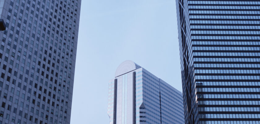 全面解体復旧予定だった天井を調査し、必要性が無いことを主張して減額に成功